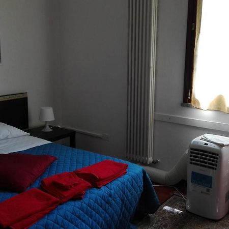 La Casa Di Filippo Hotel Pisa Buitenkant foto
